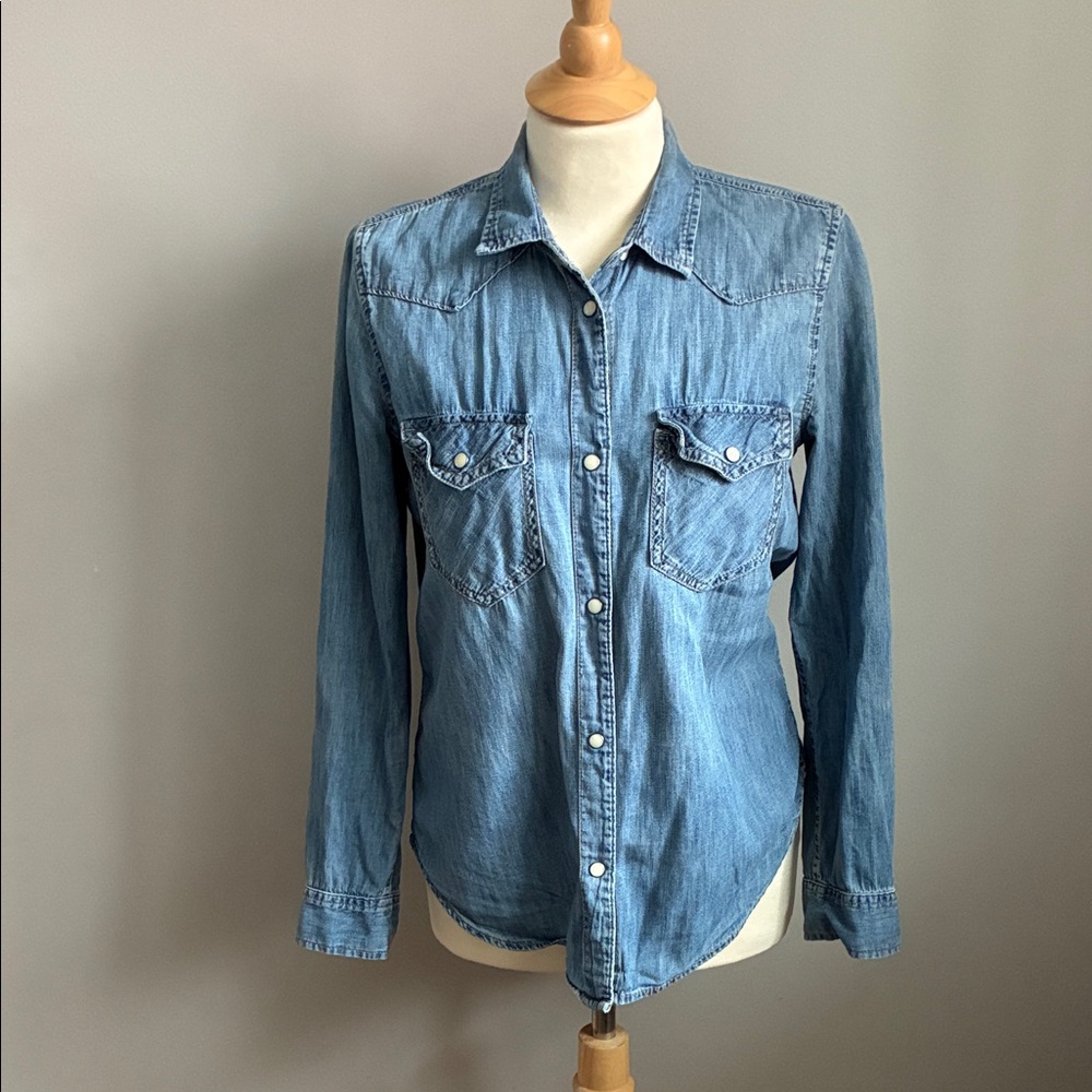 GAP Light Blue Denim Shirt